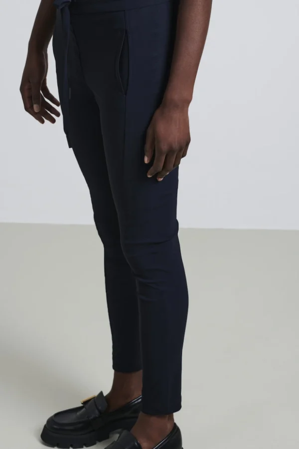 Jane Lushka Pants Anna - Skinny Fit Technical Jersey | Blue