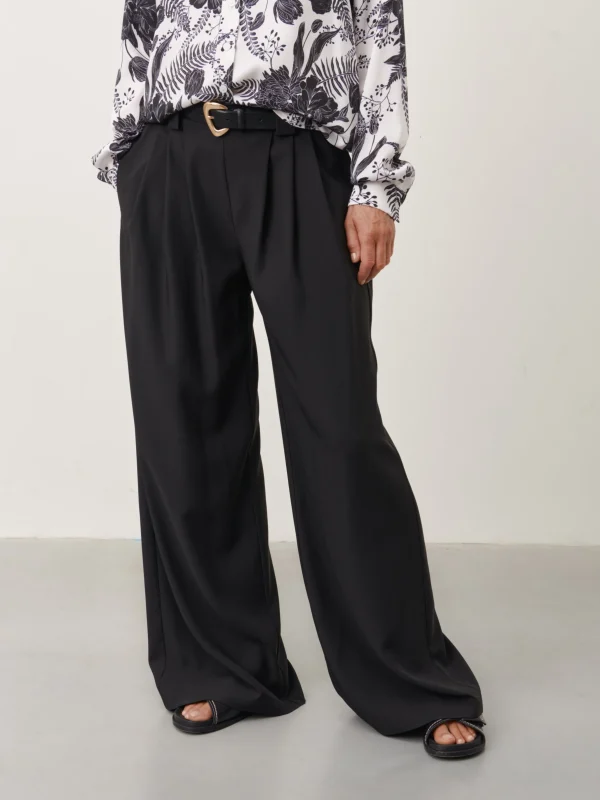 Jane Lushka Thea Pants | Black